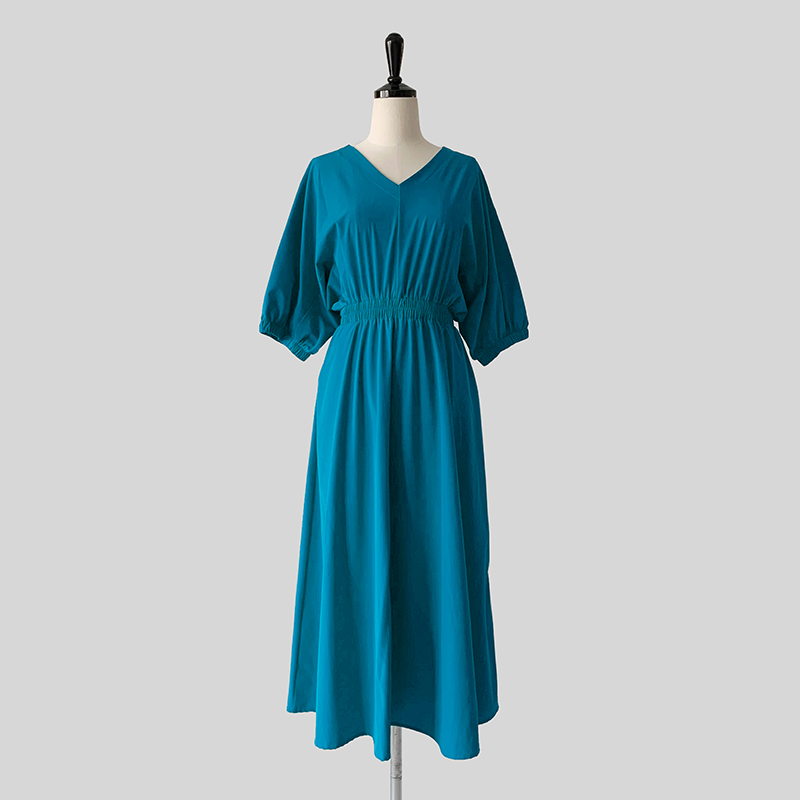 긴 드레스 딥블루 색상 이미지-S1L22